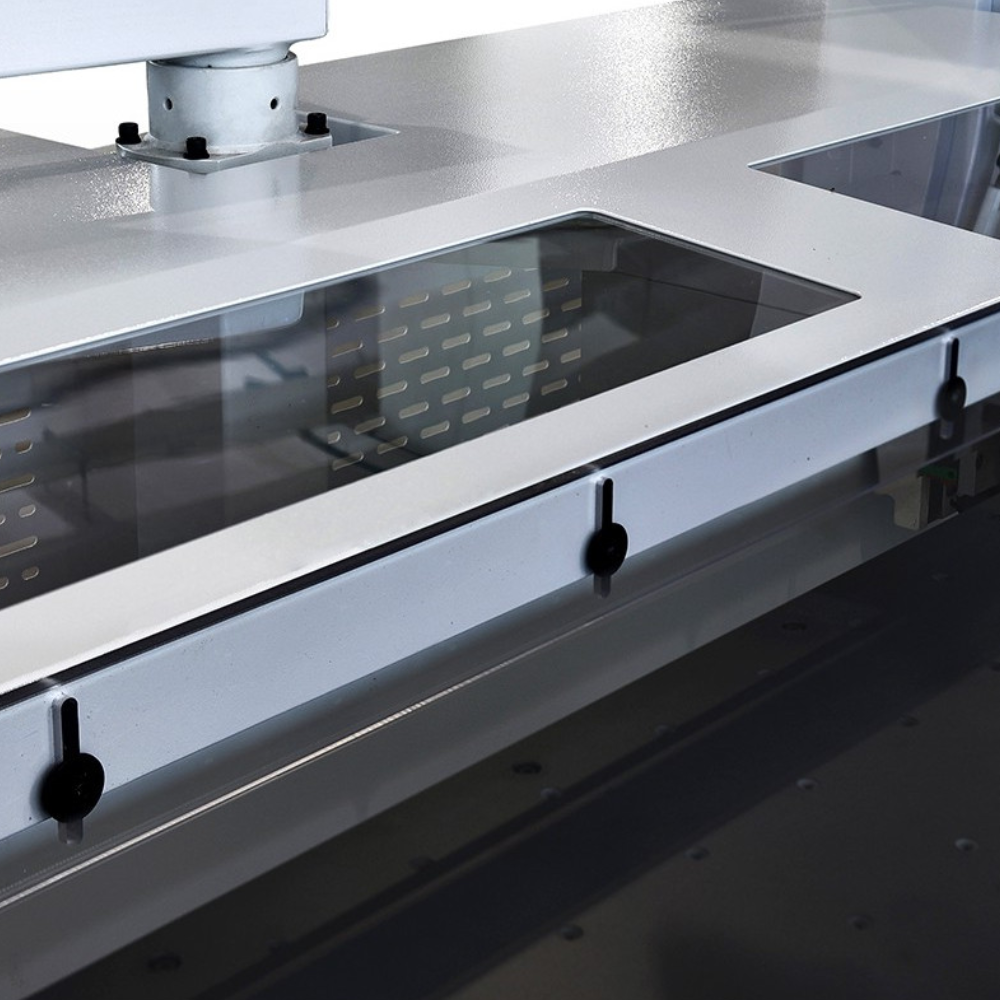 Pretočni 6 Stranski CNC Stroj KDT KD-612 KS