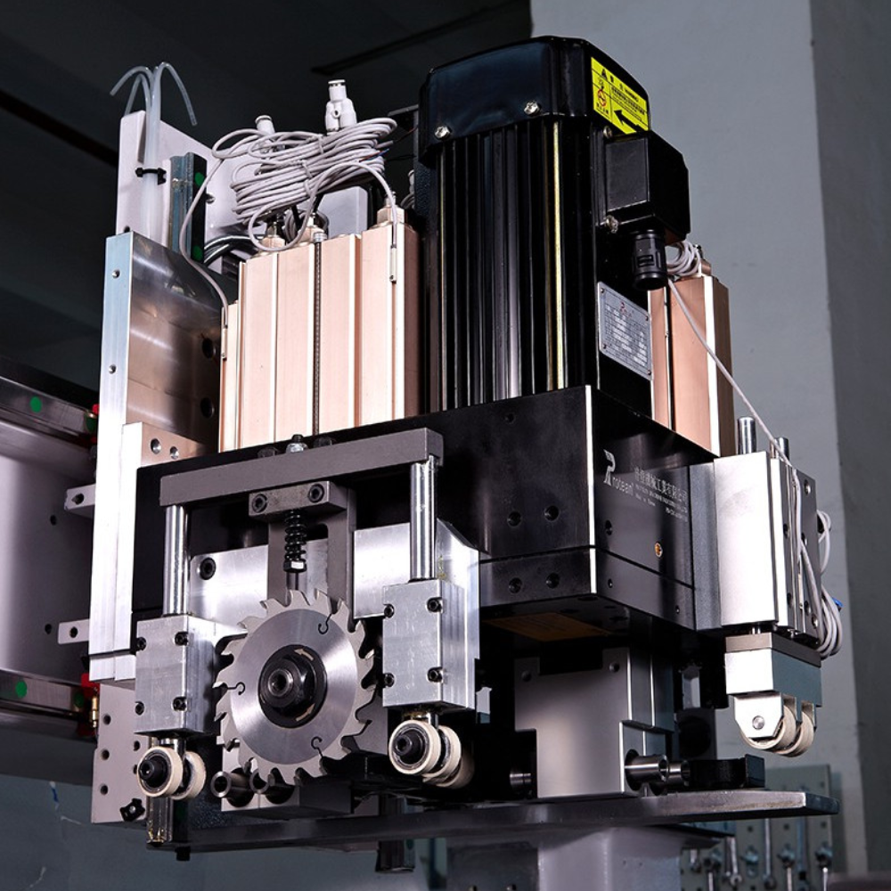 Pretočni 6 Stranski CNC Stroj KDT KD-612 KS